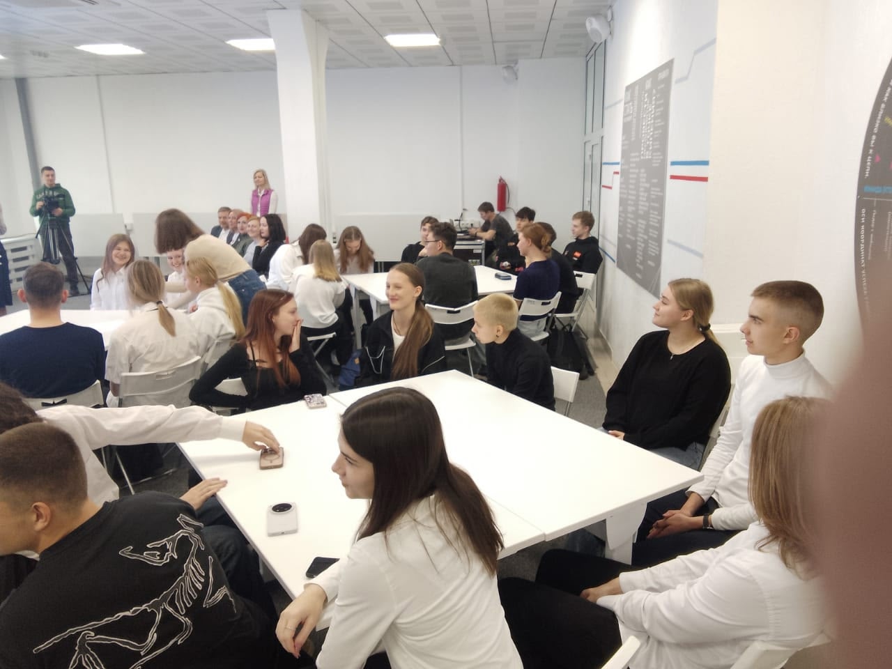 📌В рамках профориентационной работы 20 октября обучающиеся 11 класса приняли участие в открытии Промышленно- образовательного туристического маршрута &amp;quot;Формула Успеха&amp;quot; по теме &amp;quot;Нефтехимя&amp;quot; на базе ОмГТУ..