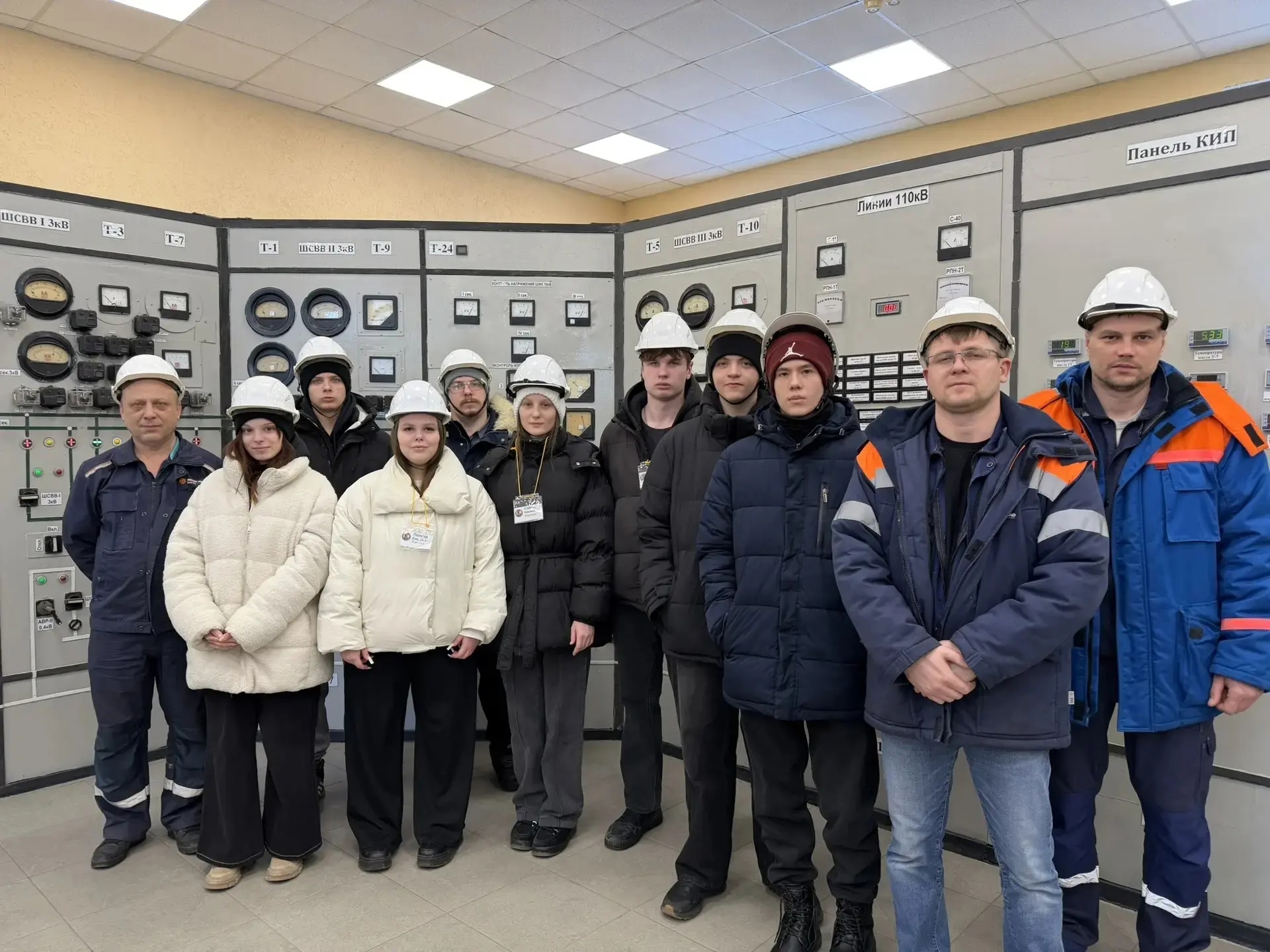 📌Обучающиеся 11 класса приняли участие в Промышленно-образовательном маршруте &amp;quot;Энергетика&amp;quot; от ОмГТУ..